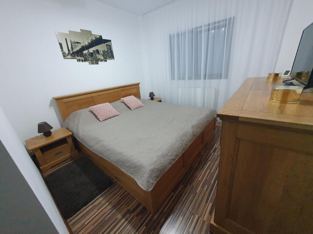 Apartament Exclusive Targu Ocna Exterior photo